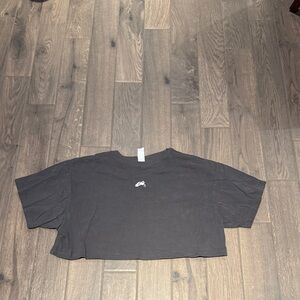 Alphalete Charcoal Cropped Tee